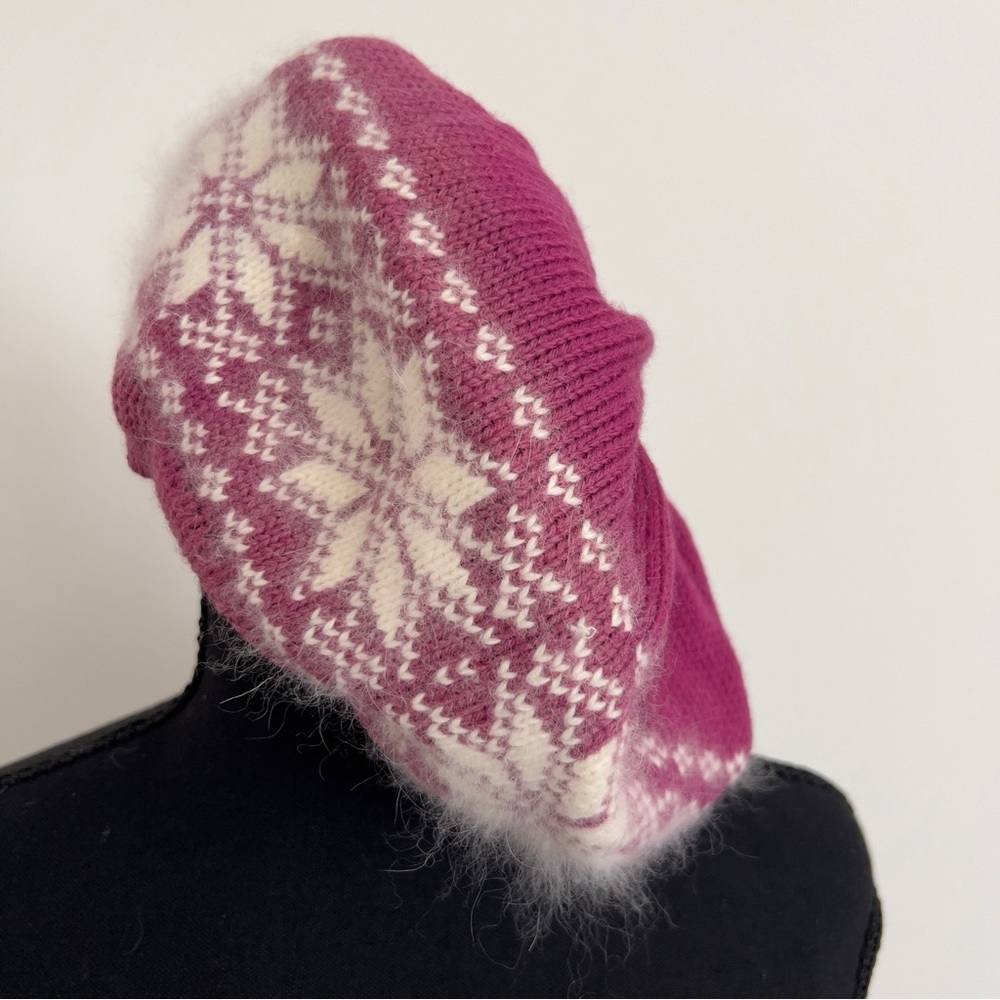 Vintage Boundary Waters Soft Wool Beret Hat Purple Pink